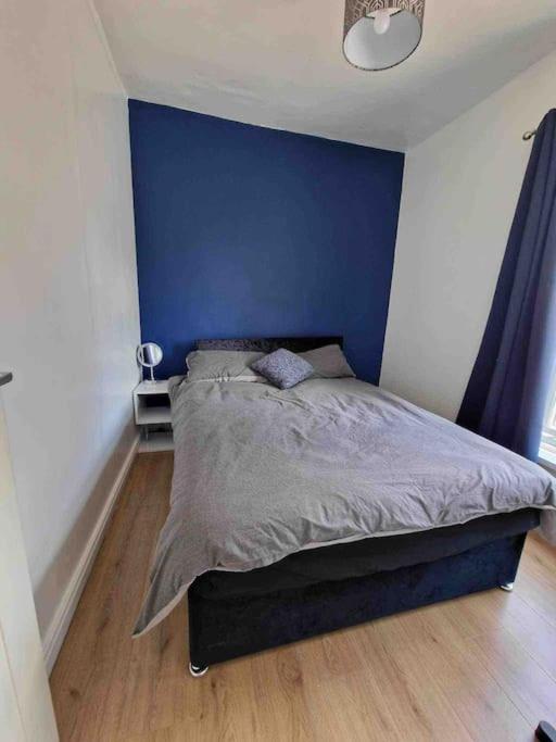 Beautiful 2 Bed House Near Centre - 5g Wifi Holiday home Kingston upon Hull